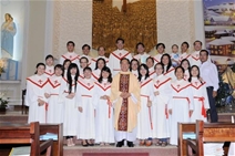 Ca đoàn Chúa Hiển linh ( ca đoàn Mân Côi)